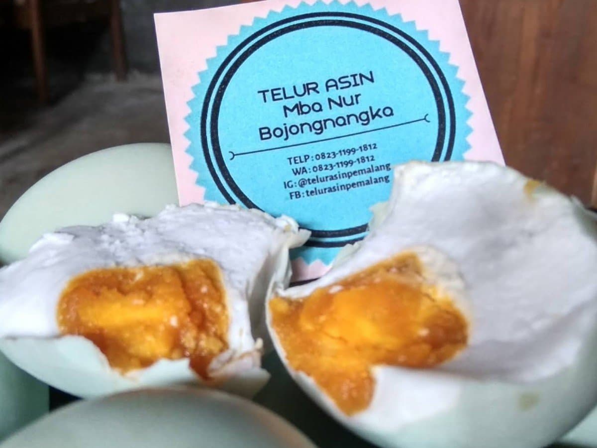 Foto Telur Asin Pemalang "Mba Nur"